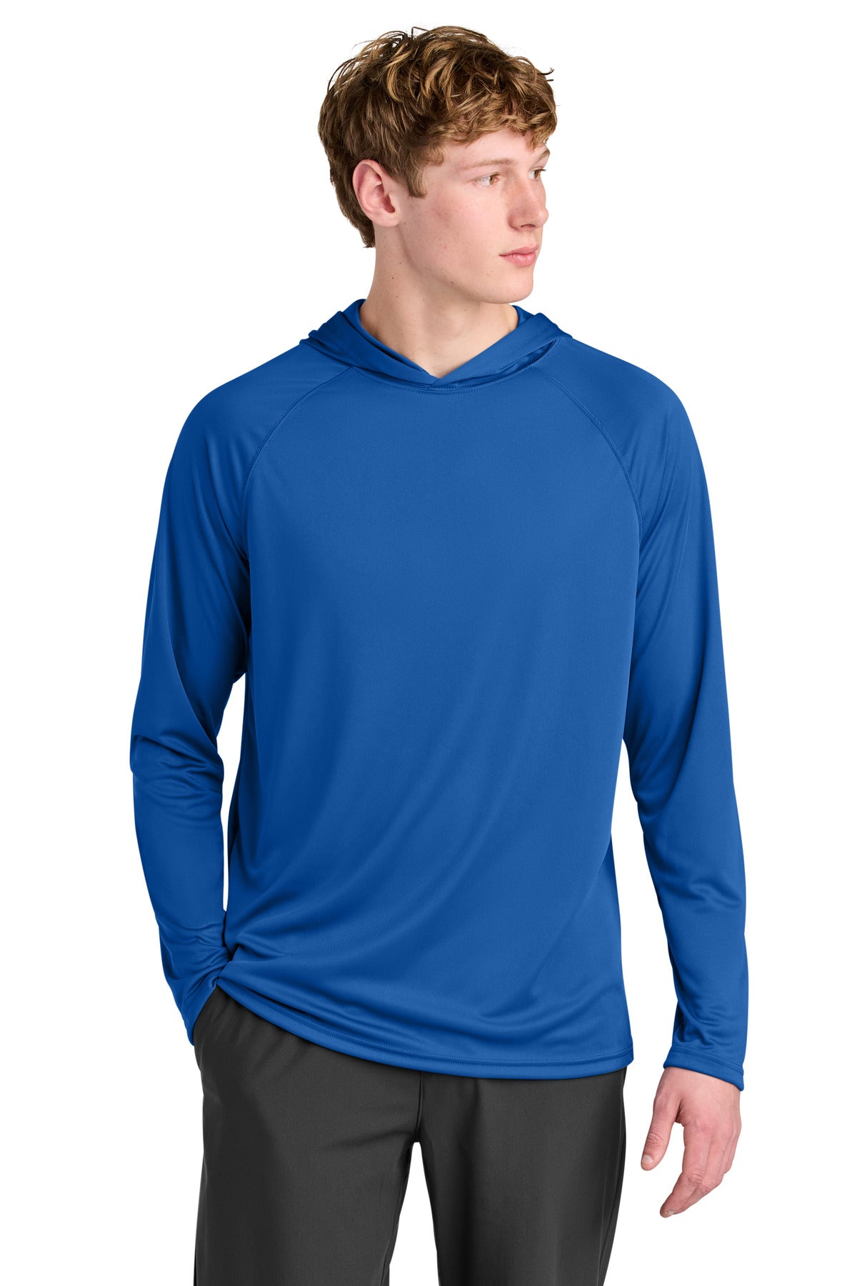 close up of snag resistant fabric on a4 cooling performance hooded tee – diy printz